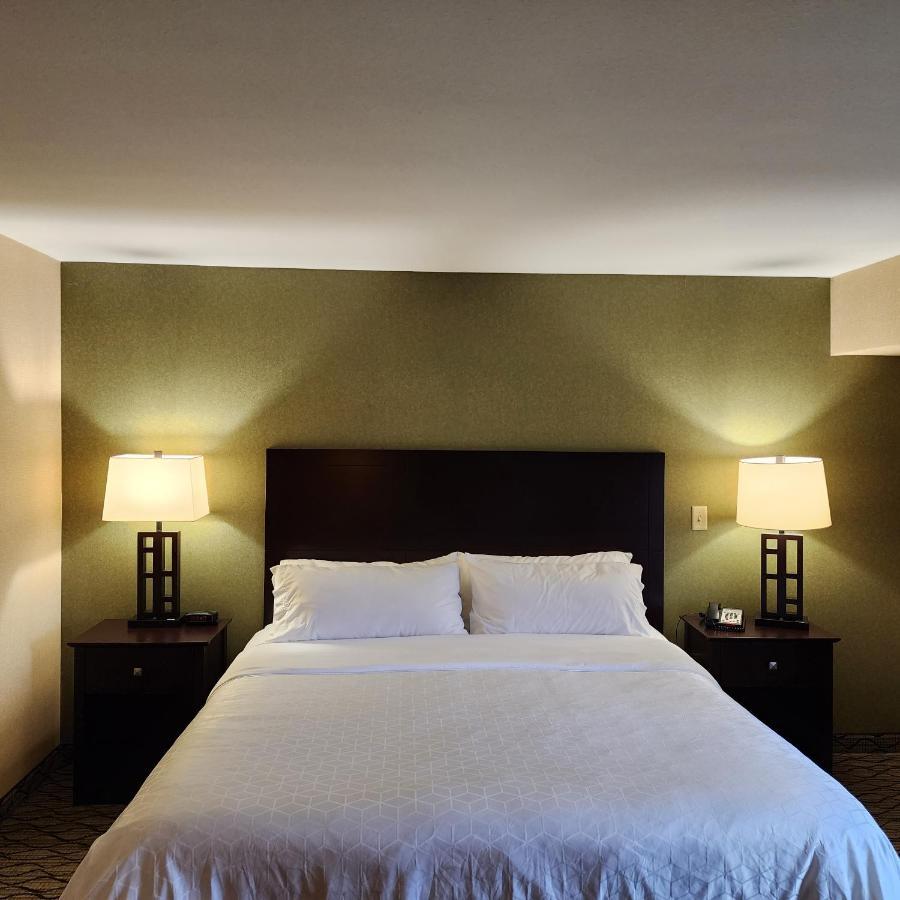 Wingate By Wyndham Kittanning Hotel Екстериор снимка